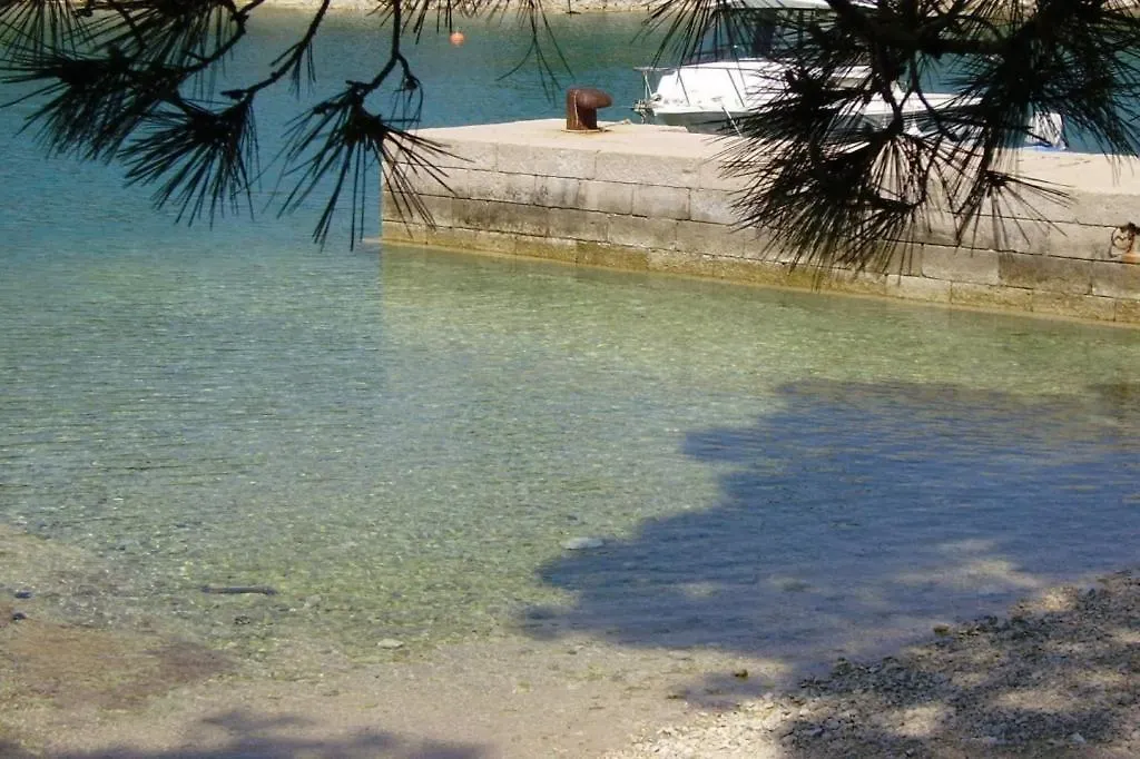 Studio Apartment In Mali Losinj With Terrace, Air Conditioning, Wifi, Washing Machine 4913-2